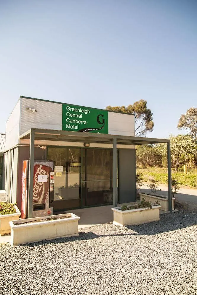 Greenleigh Central Canberra Motel Hotel